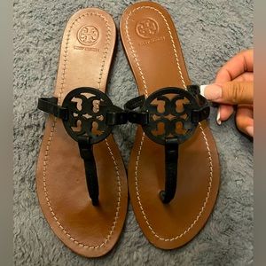 Tory burch sandals
